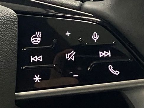 New 2025 Audi A5 2.0T Prestige image 13