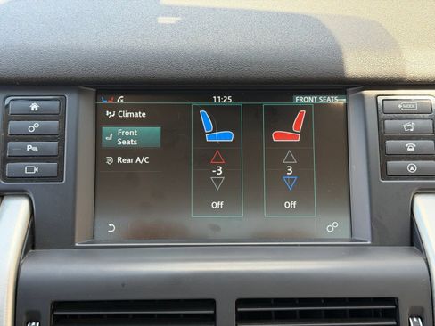 Used 2017 Land Rover Discovery Sport HSE AWD/4WD image 10