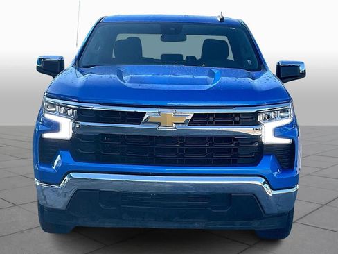 Used 2025 Chevrolet Silverado 1500 LT RWD image 4