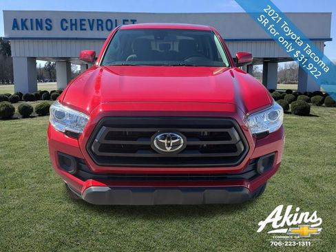 Used 2021 Toyota Tacoma SR AWD/4WD image 2