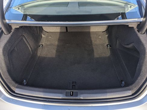 Used 2016 Audi A4 2.0T Premium image 41