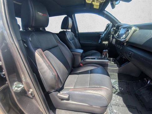 Used 2020 Toyota Tacoma TRD Pro AWD/4WD image 26