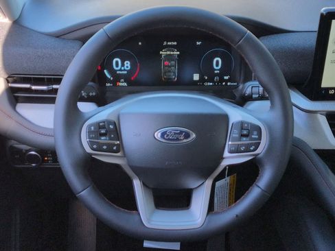New 2026 Ford Explorer Active image 23