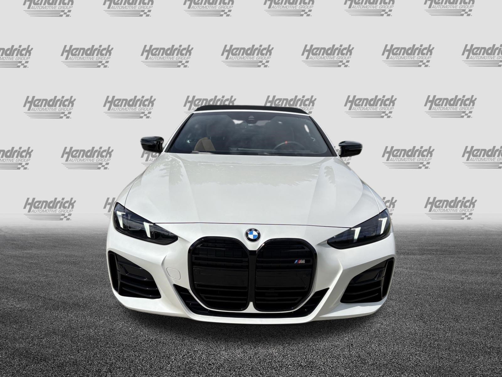Certified 2025 BMW M440i Convertible w/ Premium Package RWD image 3