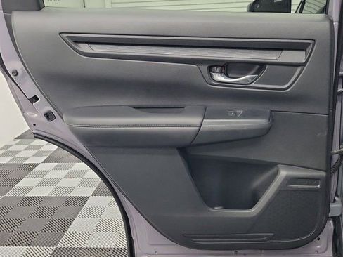 Used 2023 Honda CR-V EX image 16