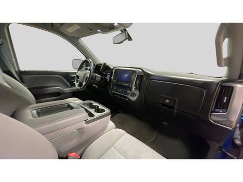 Used 2015 Chevrolet Silverado 1500 LT w/ LT Convenience Package image 18