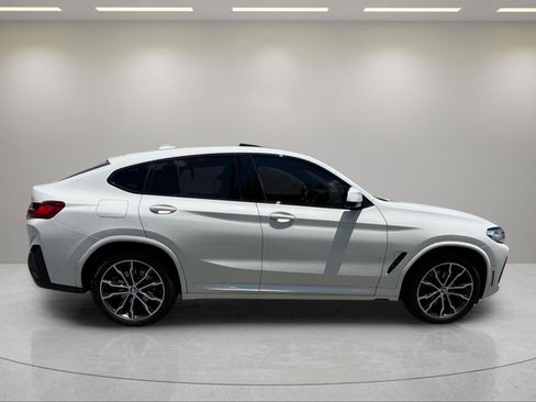 Used 2022 BMW X4 xDrive30i w/ M Sport Package 2 AWD/4WD image 6
