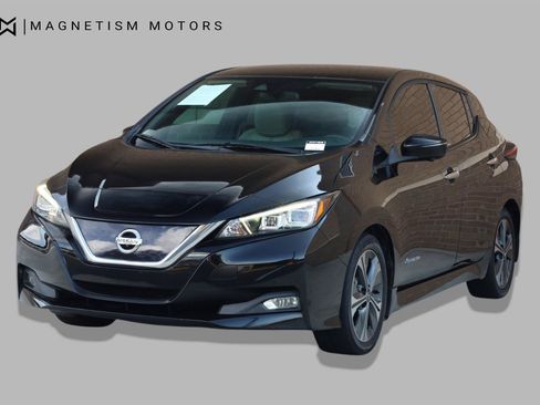 Used 2018 Nissan Leaf SL w/ SL Technology Package FWD image 6