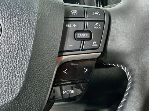 Used 2026 Toyota Camry SE w/ Convenience Package FWD image 23