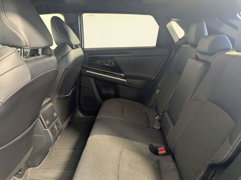 Used 2024 Toyota bZ4X FWD image 35
