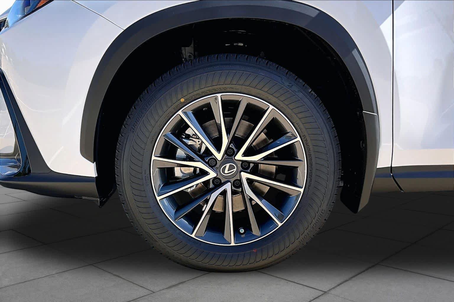 New 2026 Lexus NX 350 AWD w/ Accessory Package (Z1) image 11