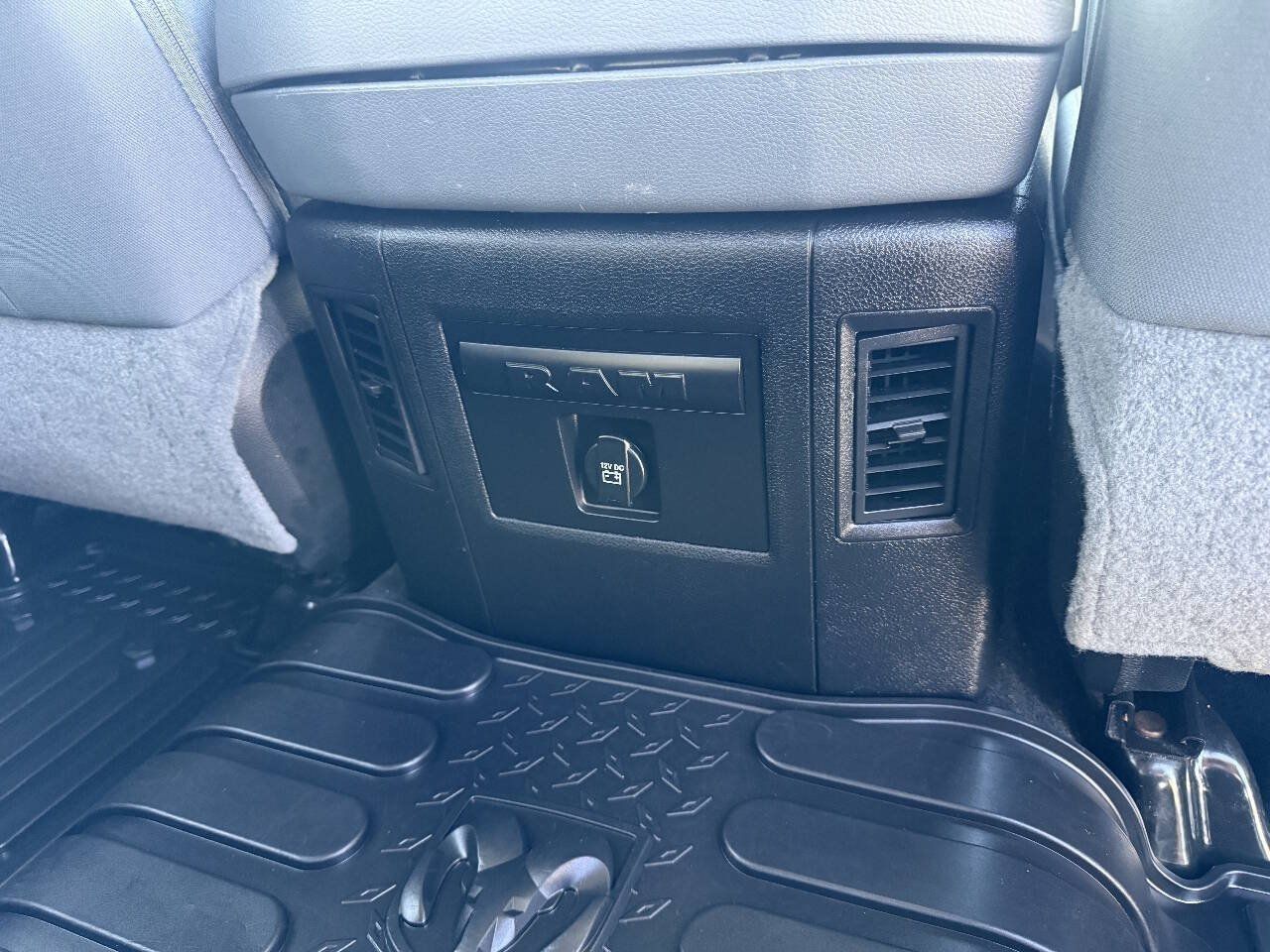 Used 2018 RAM 1500 Big Horn AWD/4WD image 26