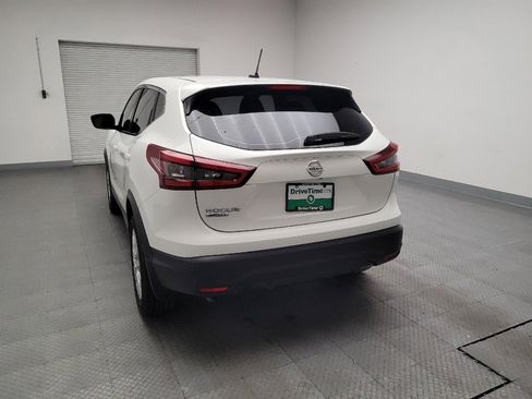 Used 2021 Nissan Rogue Sport S image 6