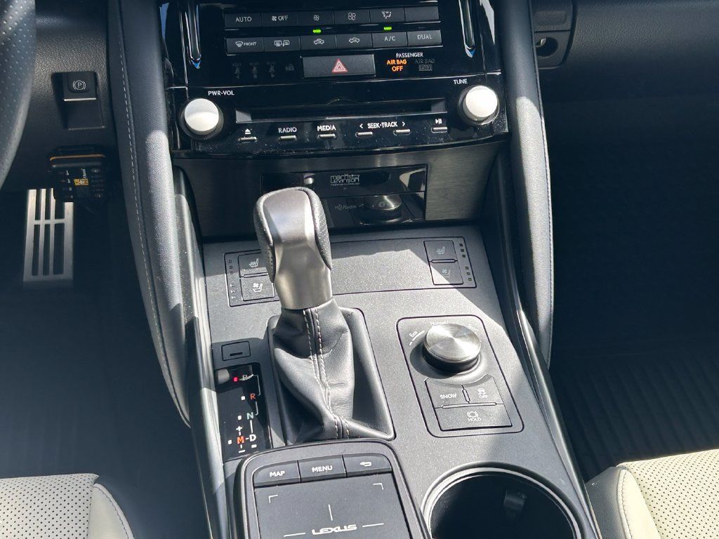 Used 2025 Lexus IS 500 w/ Accessory Package 2 RWD image 21