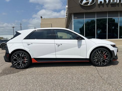 Used 2025 Hyundai Ioniq 5 N AWD/4WD image 36