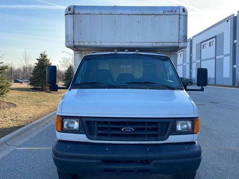 Used 2007 Ford E-450 and Econoline 450 RWD image 3