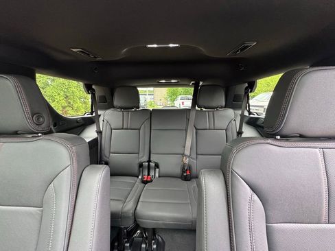 Used 2025 Chevrolet Tahoe RST w/ Comfort Package AWD/4WD image 36