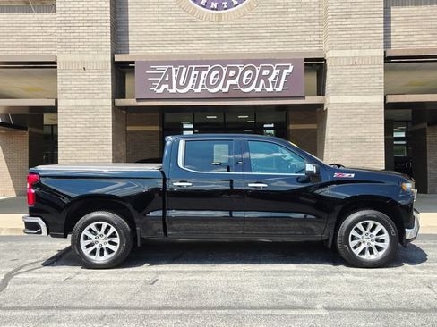 Used 2019 Chevrolet Silverado 1500 LTZ AWD/4WD image 4