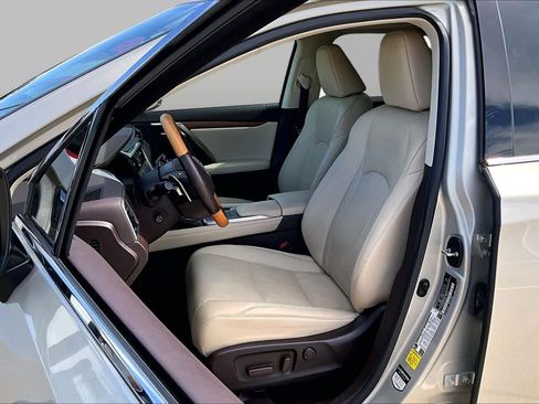 Used 2020 Lexus RX 350 FWD w/ Premium Package image 8