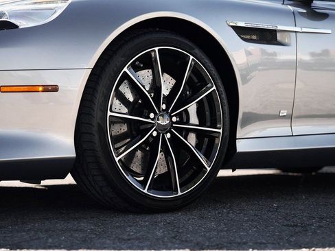 Used 2016 Aston Martin DB9 GT image 11