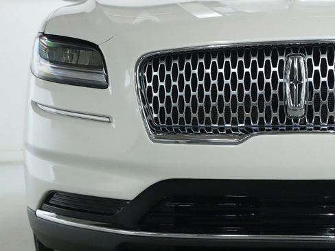 Used 2022 Lincoln Nautilus Reserve image 7