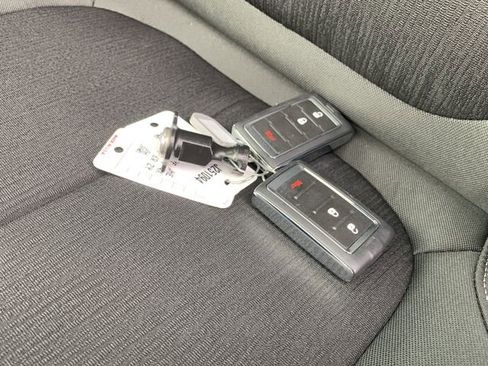 New 2025 Jeep Grand Cherokee L Laredo image 44