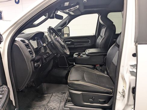 Used 2024 RAM 2500 Laramie w/ Night Edition AWD/4WD image 21