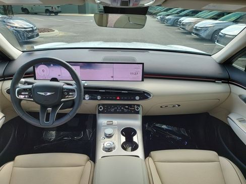 Used 2026 Genesis GV70 2.5T Advanced AWD/4WD image 12