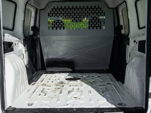 Used 2022 RAM ProMaster City Tradesman FWD image 11