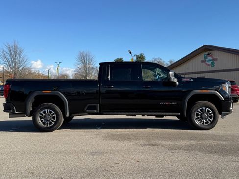 Used 2023 GMC Sierra 2500 AT4 image 9
