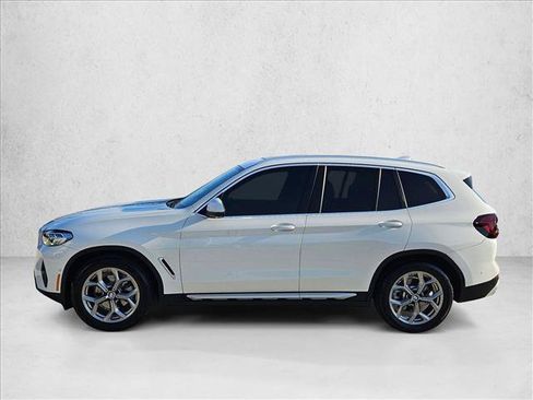 Used 2024 BMW X3 sDrive30i w/ Convenience Package RWD image 9