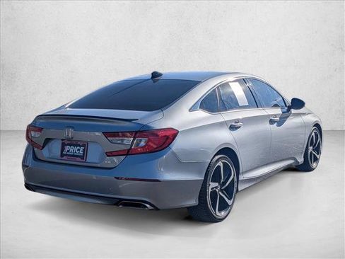 Used 2022 Honda Accord Sport image 5