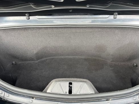 Used 2021 Chevrolet Corvette Stingray Premium Conv w/ Z51 Performance Package image 19