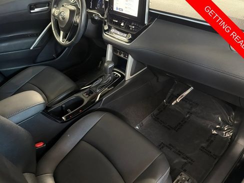 Certified 2023 Toyota Corolla Cross XLE w/ Convenience Package FWD image 18