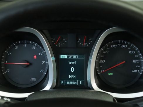 Used 2014 Chevrolet Equinox LT image 11