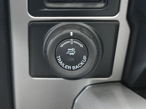 Used 2022 Ford F250 Lariat w/ Tremor Off-Road Package image 25