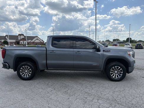 Used 2021 GMC Sierra 1500 AT4 w/ AT4 Premium Package image 4