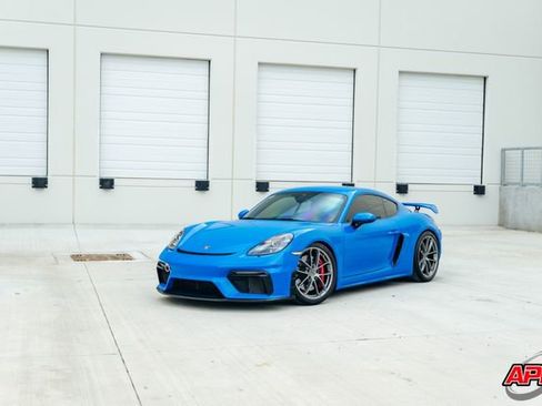 Used 2022 Porsche 718 Cayman GT4 image 39