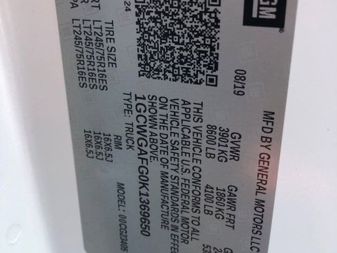 Used 2019 Chevrolet Express 2500 w/ Driver Convenience Package image 35