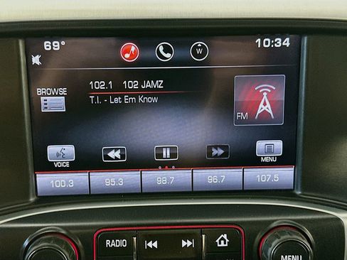 Used 2015 GMC Sierra 1500 SLE w/ SLE Value Package AWD/4WD image 17