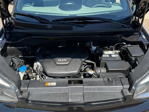 Used 2015 Kia Soul FWD image 23