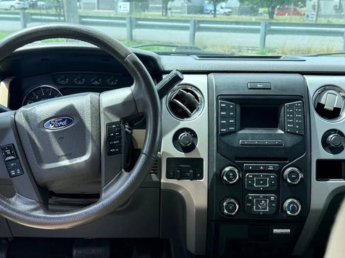 Used 2013 Ford F150 XLT w/ Luxury Equipment Group AWD/4WD image 12