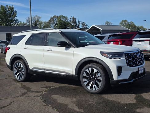 New 2026 Ford Explorer Platinum image 41