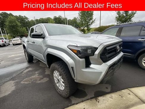 Used 2024 Toyota Tacoma SR AWD/4WD image 11