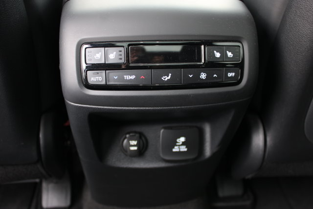 Used 2025 Hyundai Palisade Calligraphy AWD/4WD image 39