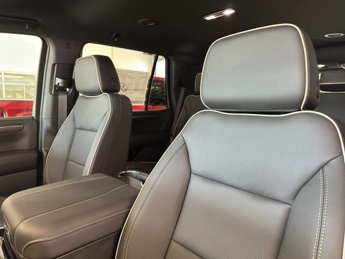 New 2025 Chevrolet Tahoe Premier image 4