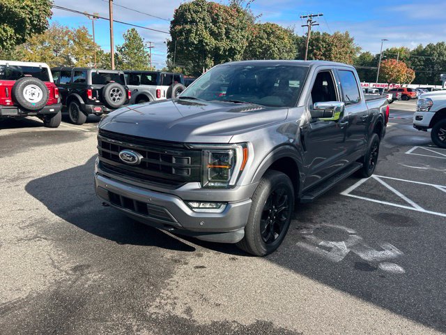 Used 2022 Ford F150 Lariat w/ Equipment Group 502A High AWD/4WD image 3