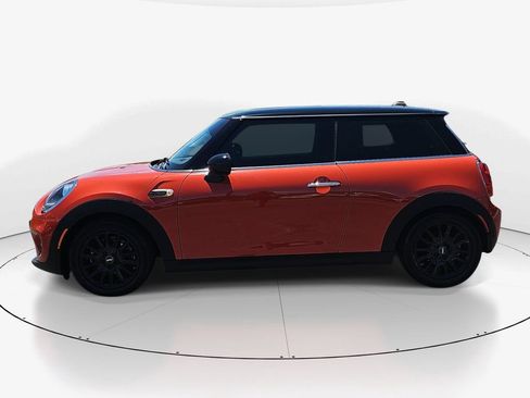 Used 2019 MINI Cooper 2-Door Hardtop FWD image 10