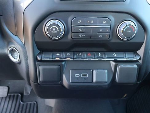 New 2026 Chevrolet Silverado 1500 Custom Trail Boss w/ LPO, Dark Essentials Package AWD/4WD image 23