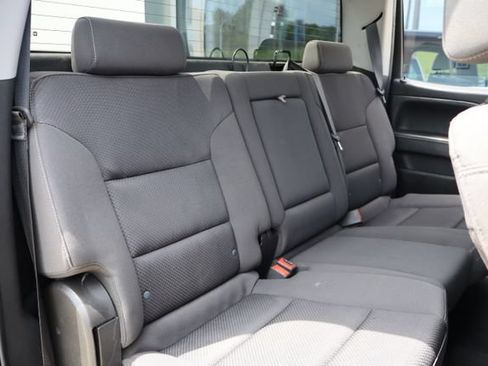 Used 2018 Chevrolet Silverado 1500 LT w/ All Star Edition AWD/4WD image 35